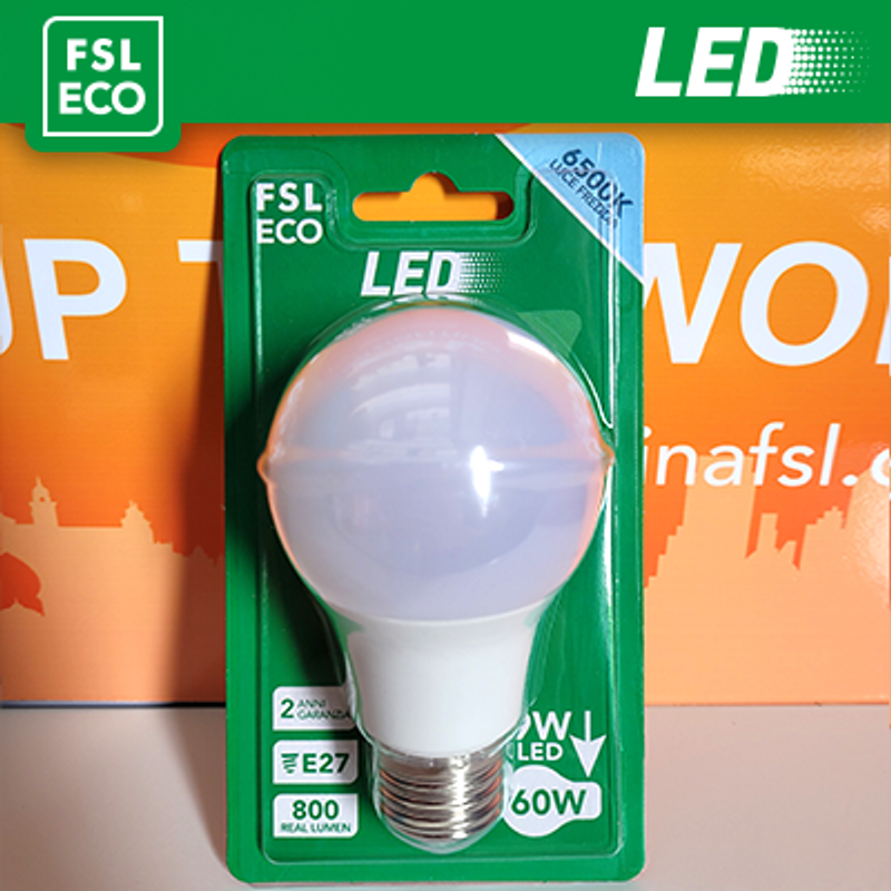 Beleuchtung BLISTER Tropfenlampe - 9W 6500K E27