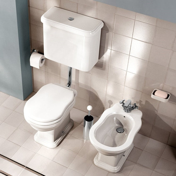 Flaminia Bodenset für Sanitäranlagen, WC mit Bodenablauf, Spülkasten als Rucksack und Doppelspülbatterie, WC-Sitz mit gedämpftem Abstieg, Weiß, glänzende Ausführung EFI 6010+6004+6005+23/CR