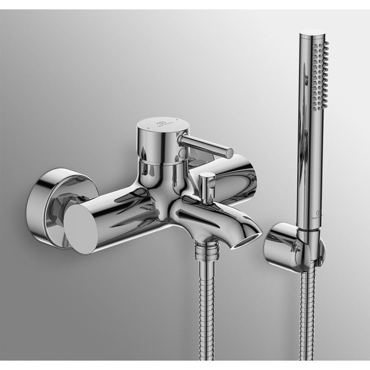 Ideal Standard Einhebelmischer außen für Badewanne oder Dusche, mit Handbrause, Wandhalterung und flexibler Leitung, Chromoberfläche CERALINE BC270AA