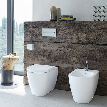 Duravit Bodensatz Sanitärset, WC mit horizontalem Abfluss, Sitz mit Deckel ohne Softclose, Einloch-Bidet mit Überlauf, Weiß ME BY STARCK 2169090000+2289100000+0020010000