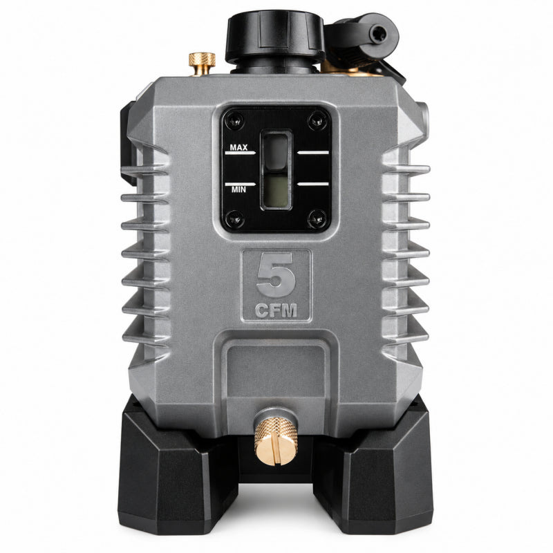 Milwaukee M18 FVP5–801 Vakuumpumpe mit Ladegerät und Akku