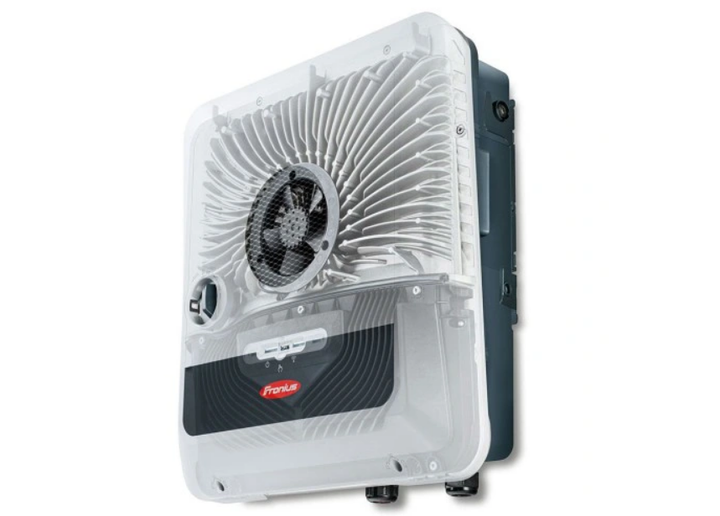 Fronius SYMO GEN24 10.0 PLUS Hybrid Wechselrichter 10 kW, 3PH, 2 MPPT, IP66 - sofort lieferbar